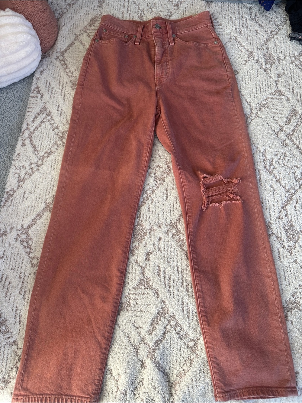 Madewell The Momjean Rust High Rise Straight Leg Distressed NWT Size 25